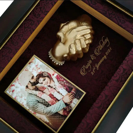 Doorstep Couple Casting Service: Turn your love into Art